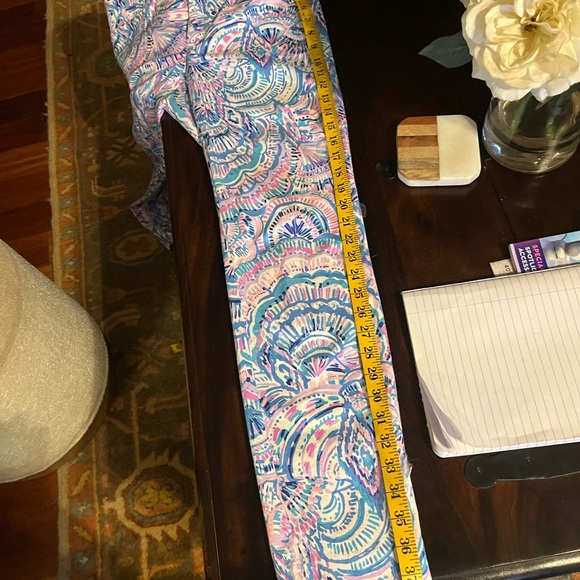 Lilly Pulitzer size 2 pants, jeans - Picture 7 of 9